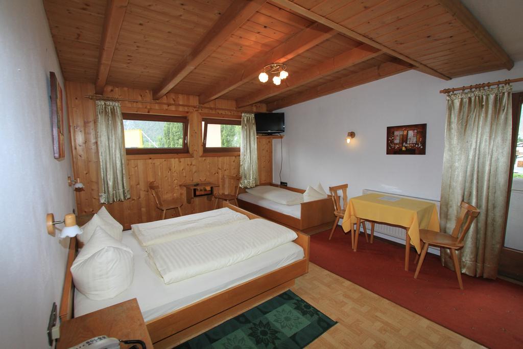 Hotel Restaurant Thurner Zams Bilik gambar